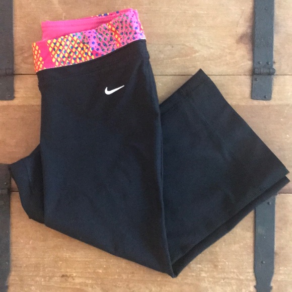 Nike Pants - Nike Womens Black Workout/ Yoga Pants